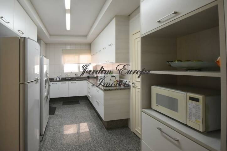 Apartamento à venda com 4 quartos, 367m² - Foto 4