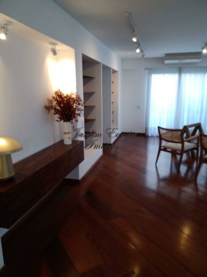 Apartamento à venda e aluguel com 5 quartos, 600m² - Foto 8