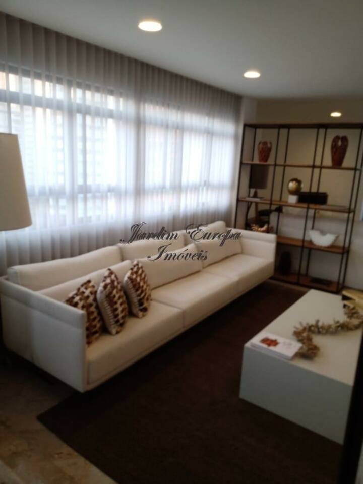 Apartamento à venda e aluguel com 5 quartos, 600m² - Foto 17