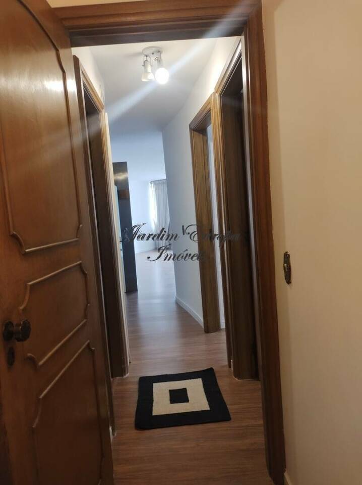 Apartamento à venda com 3 quartos, 178m² - Foto 17