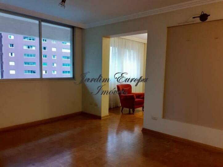 Apartamento para alugar com 3 quartos, 138m² - Foto 2