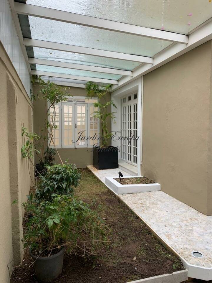 Sobrado à venda com 2 quartos, 190m² - Foto 10