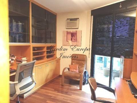 Apartamento à venda e aluguel com 3 quartos, 280m² - Foto 4