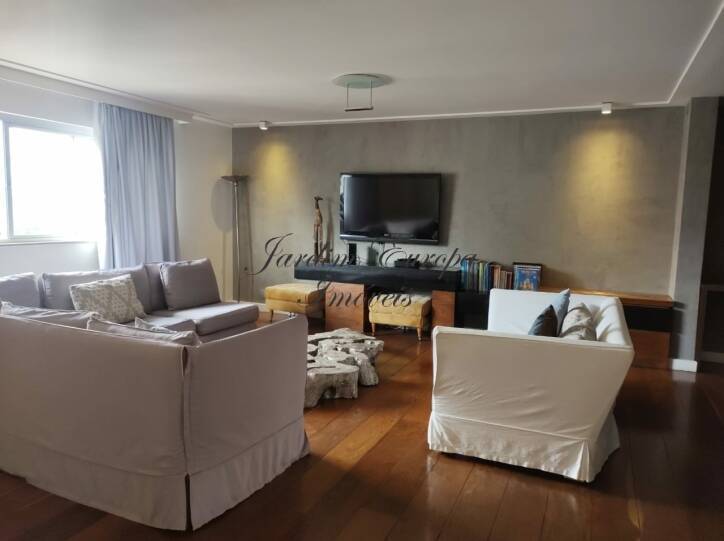 Apartamento para alugar com 3 quartos, 236m² - Foto 2