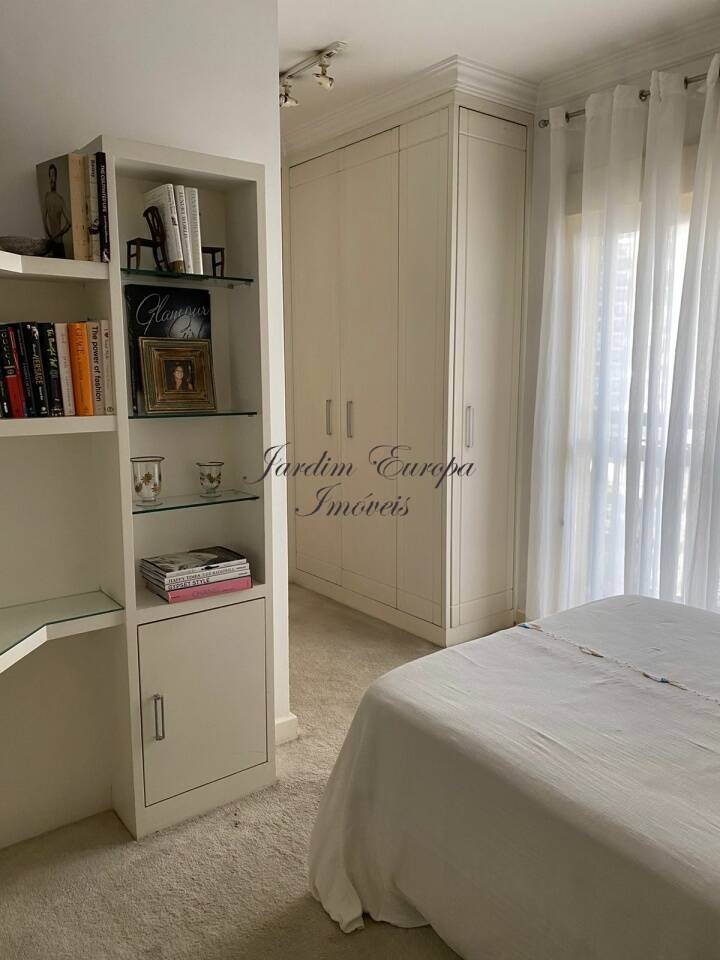 Apartamento à venda e aluguel com 4 quartos, 208m² - Foto 17