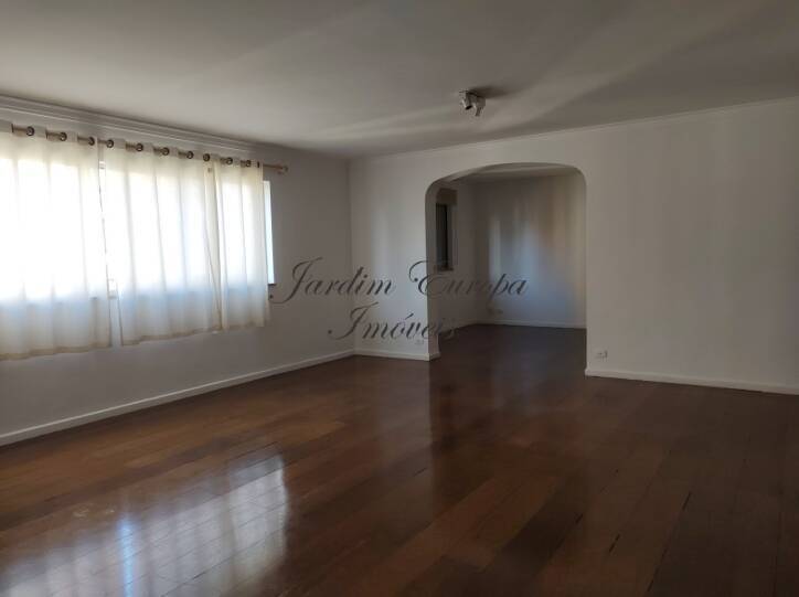 Apartamento para alugar com 3 quartos, 236m² - Foto 7