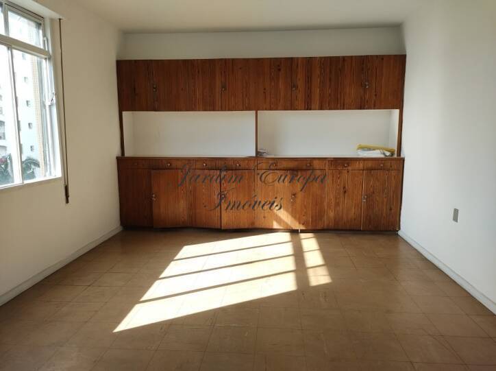 Apartamento à venda com 3 quartos, 300m² - Foto 6