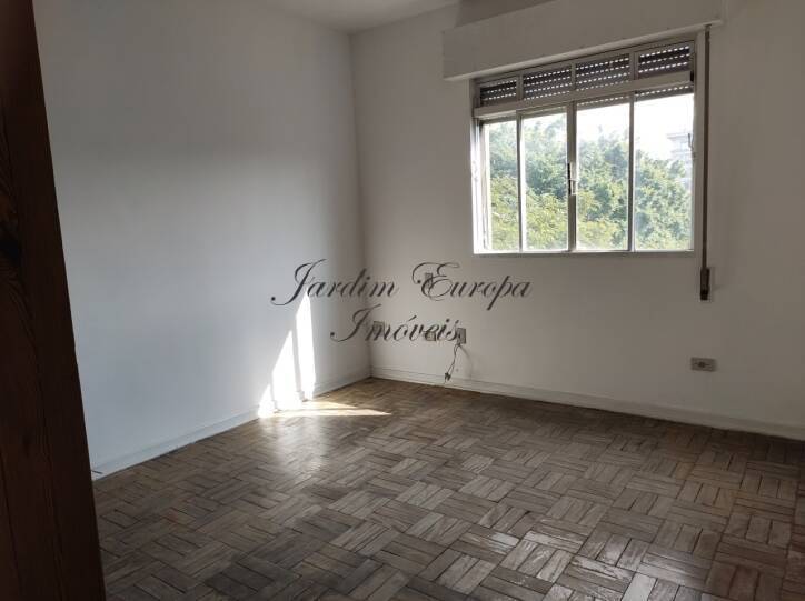 Apartamento à venda com 3 quartos, 300m² - Foto 11