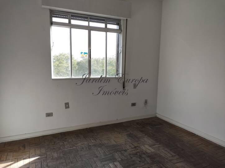 Apartamento à venda com 3 quartos, 300m² - Foto 14