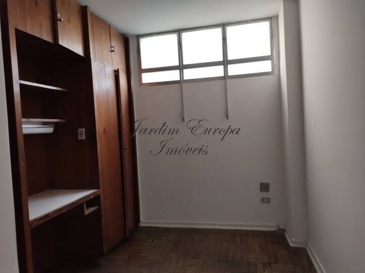 Apartamento à venda com 3 quartos, 300m² - Foto 16