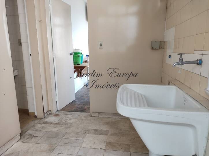 Apartamento à venda com 3 quartos, 300m² - Foto 26