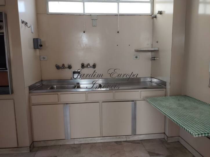 Apartamento à venda com 3 quartos, 300m² - Foto 24