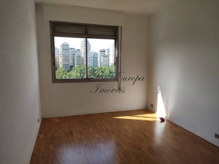 Apartamento para alugar com 3 quartos, 147m² - Foto 7