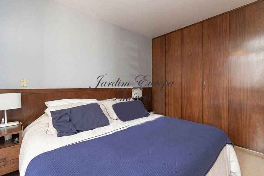 Apartamento à venda e aluguel com 3 quartos, 230m² - Foto 9