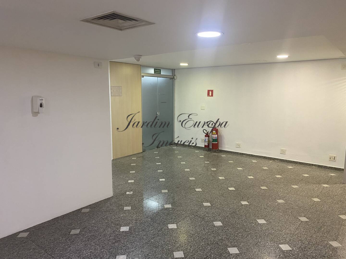 Conjunto Comercial-Sala à venda e aluguel, 196m² - Foto 19