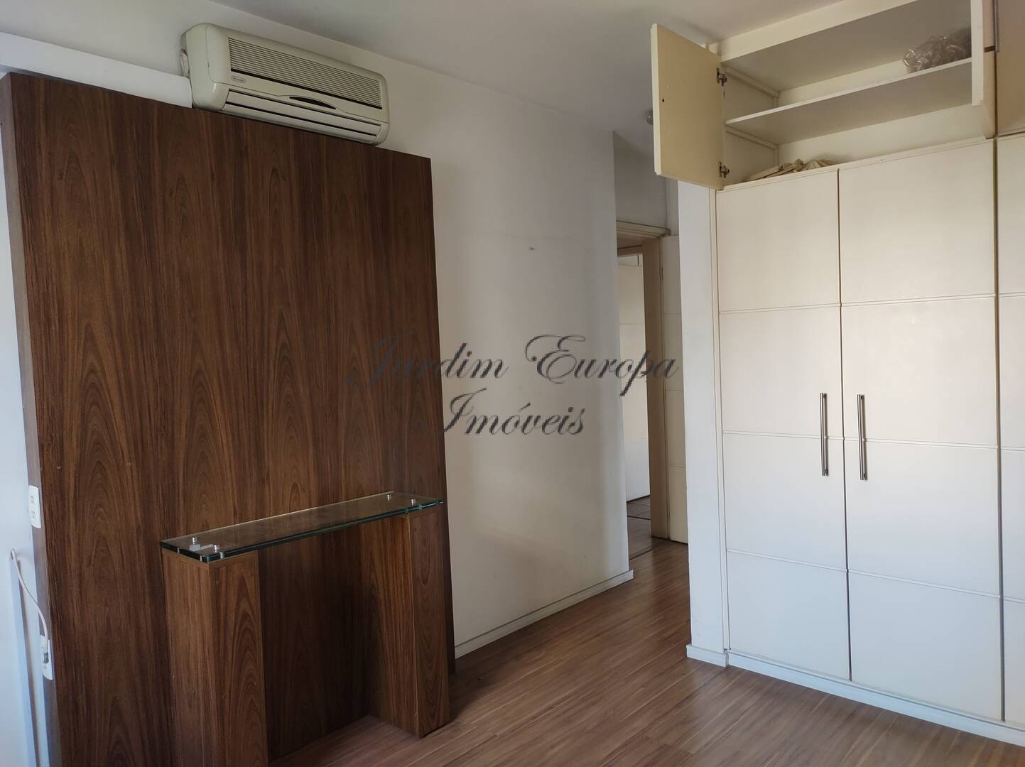 Apartamento à venda e aluguel com 3 quartos, 220m² - Foto 10