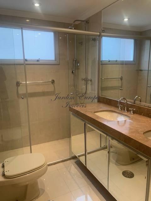 Apartamento à venda com 4 quartos, 196m² - Foto 11