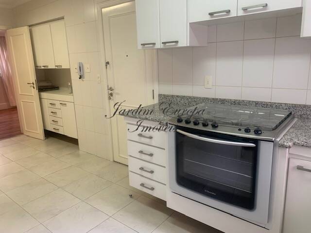 Apartamento à venda com 4 quartos, 196m² - Foto 22