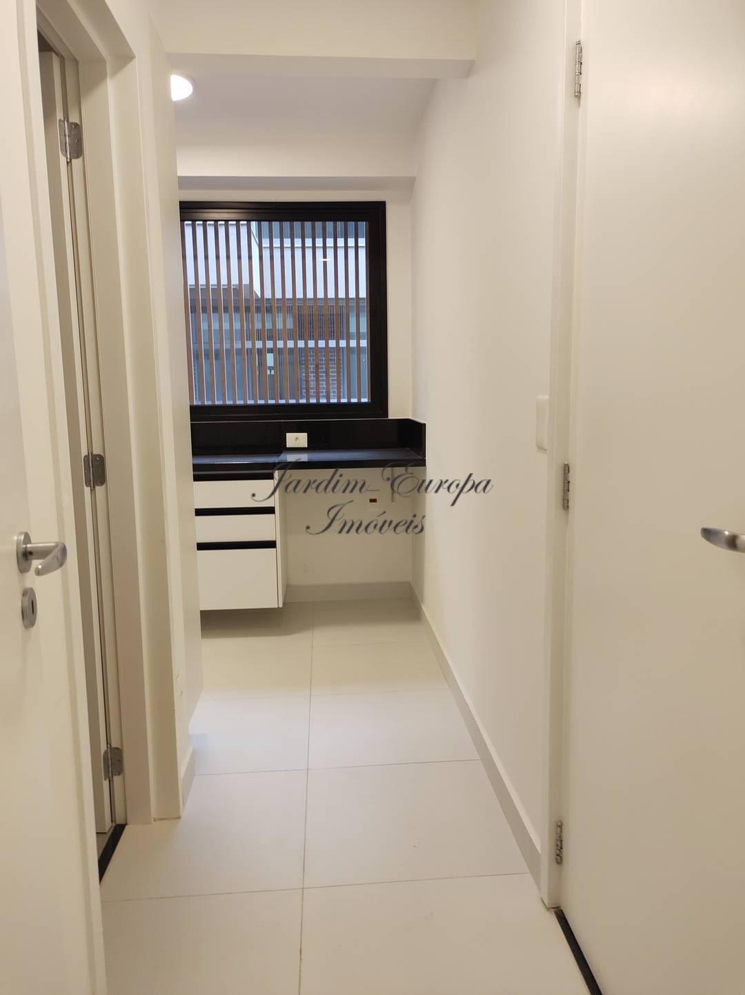 Apartamento para alugar com 3 quartos, 187m² - Foto 19