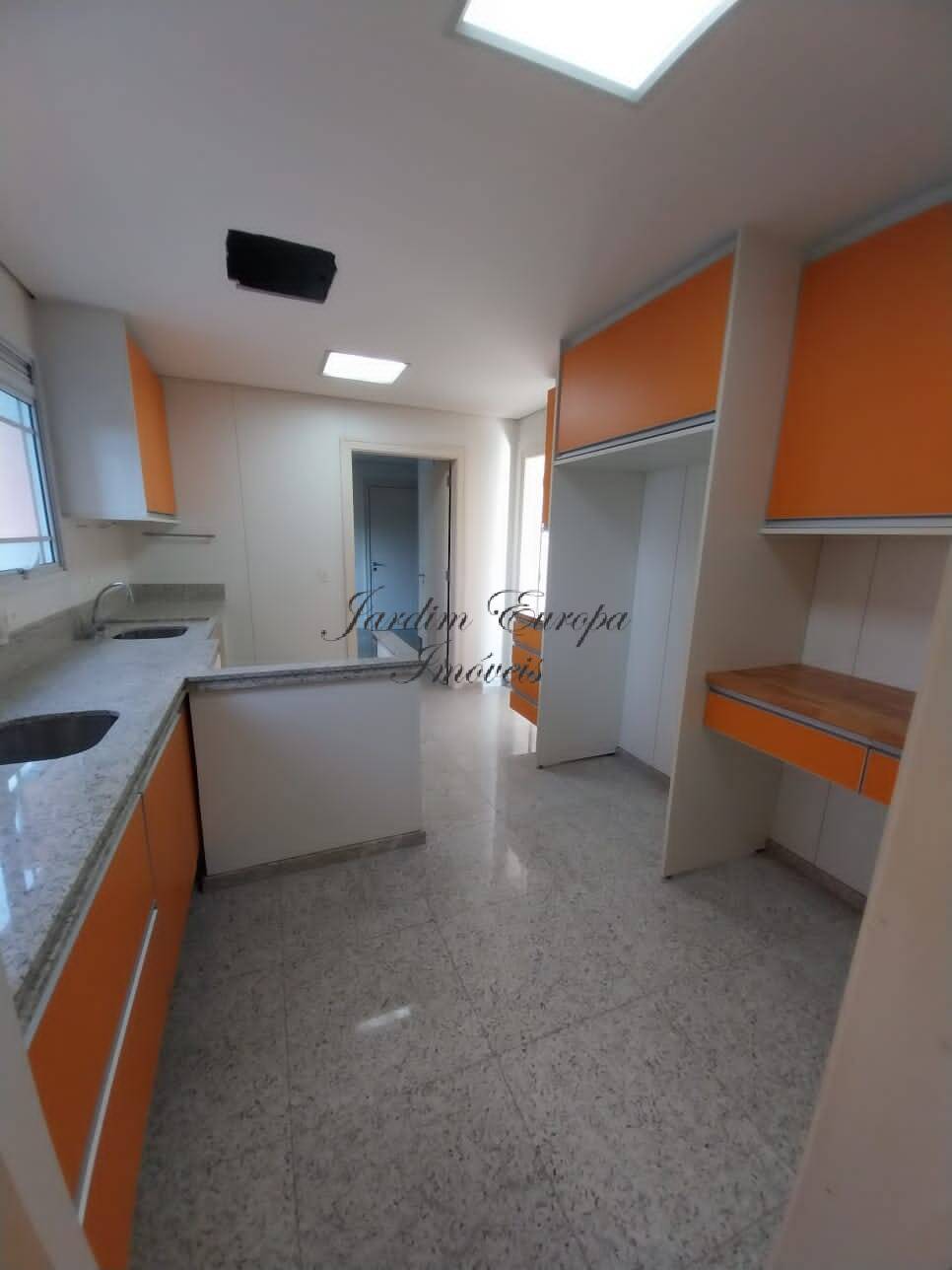 Apartamento à venda com 4 quartos, 410m² - Foto 18