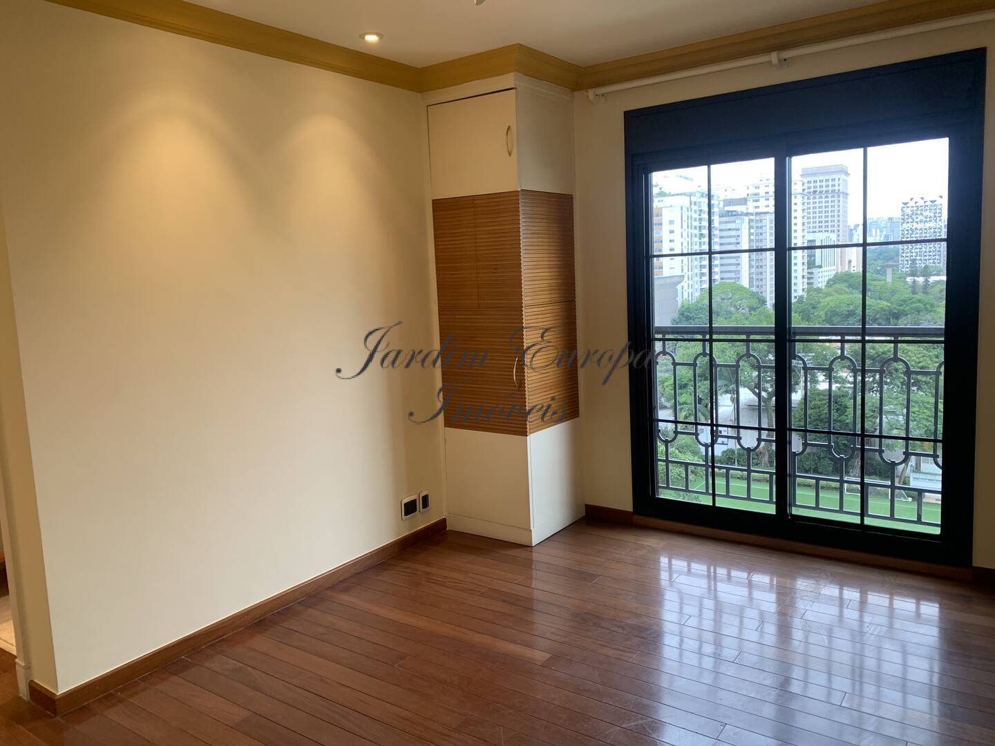 Apartamento à venda com 2 quartos, 320m² - Foto 14