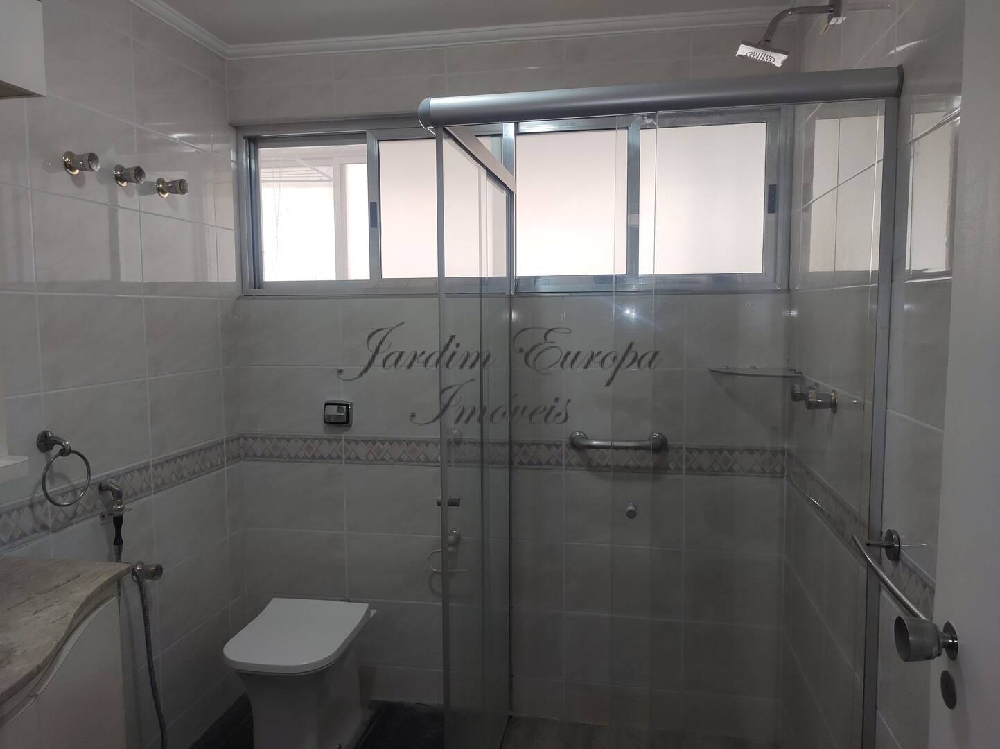 Apartamento à venda e aluguel com 3 quartos, 165m² - Foto 11