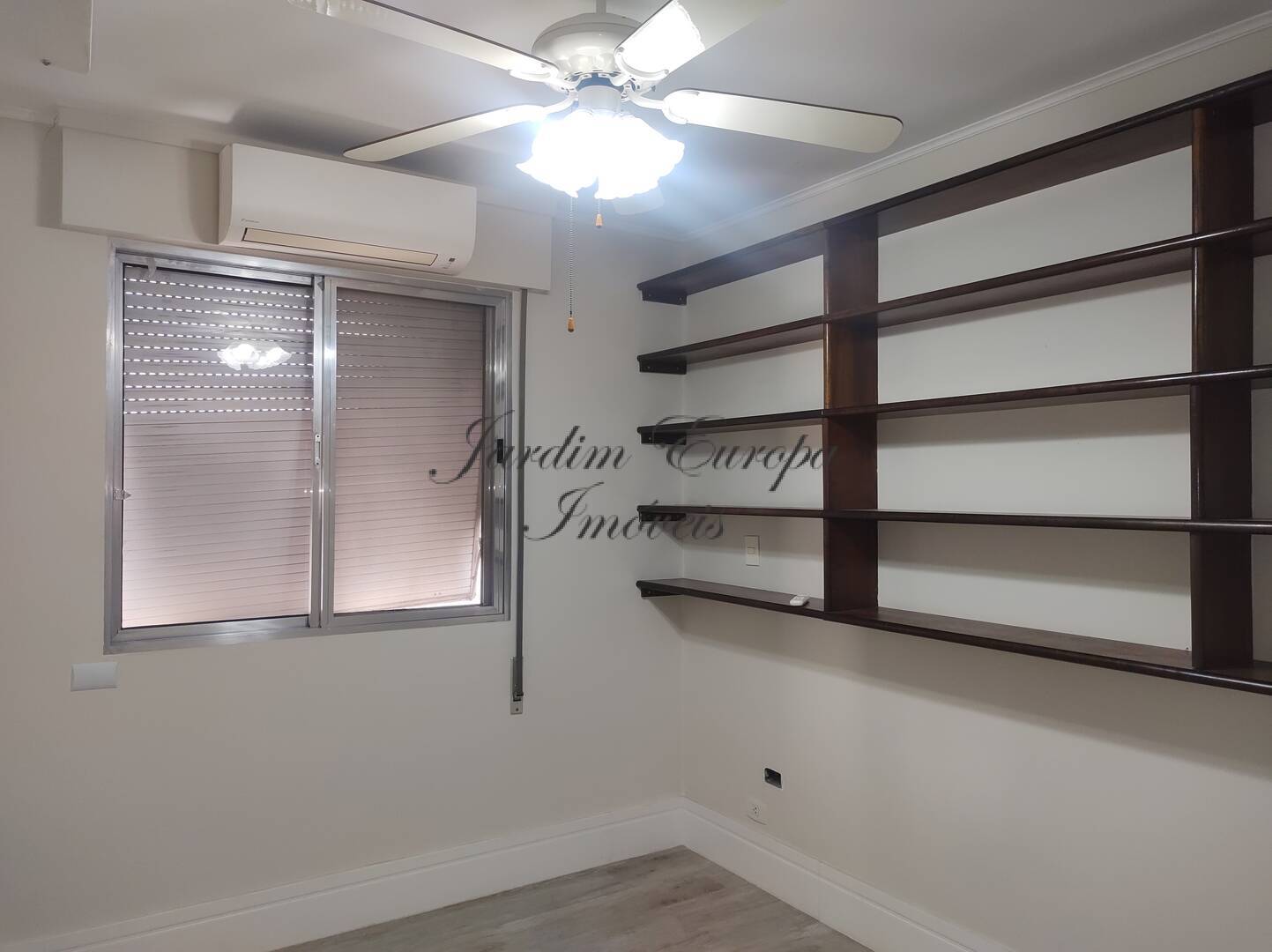 Apartamento à venda e aluguel com 3 quartos, 165m² - Foto 7