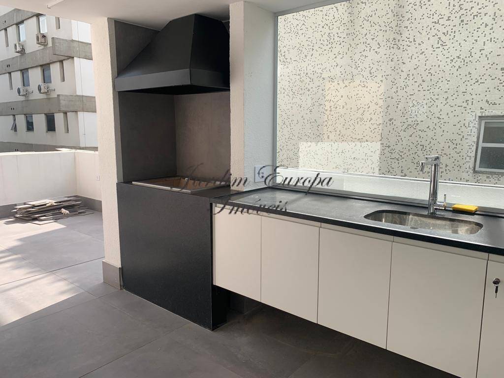 Apartamento à venda com 3 quartos, 136m² - Foto 10