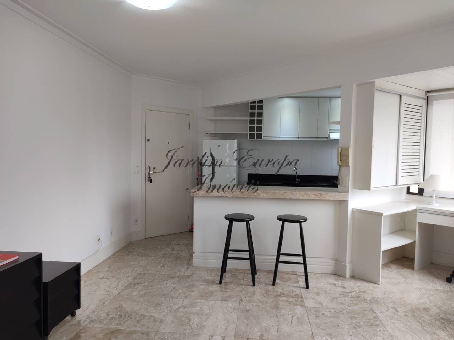 Apartamento para alugar com 1 quarto, 45m² - Foto 7