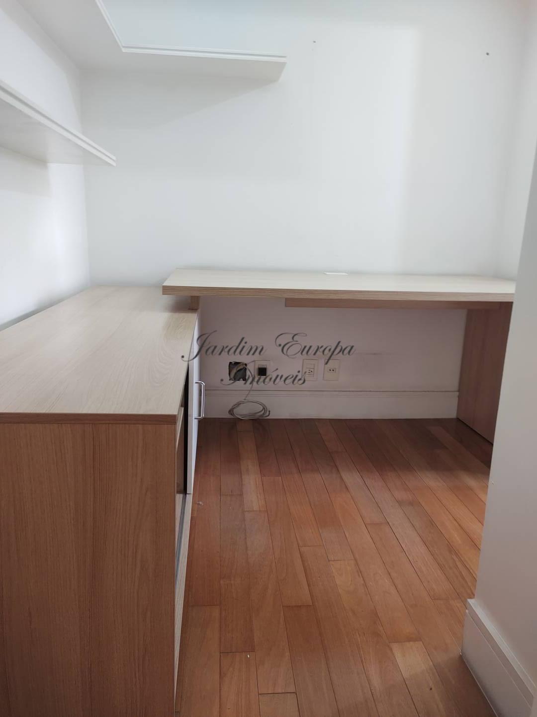 Apartamento para alugar com 2 quartos, 130m² - Foto 9