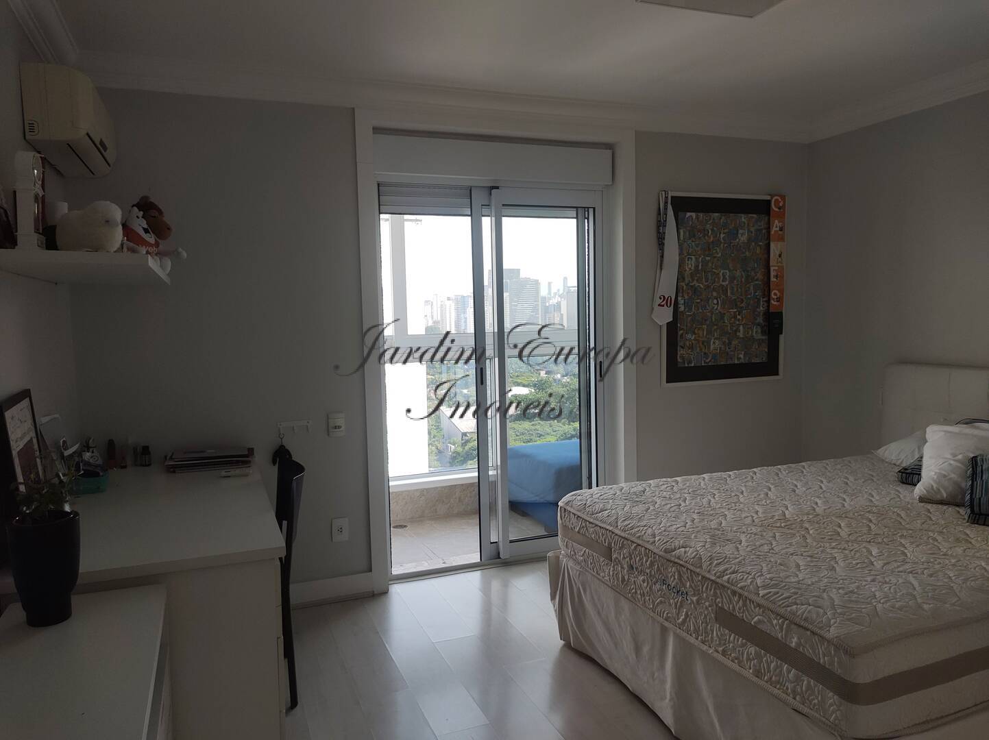 Apartamento para alugar com 3 quartos, 304m² - Foto 30