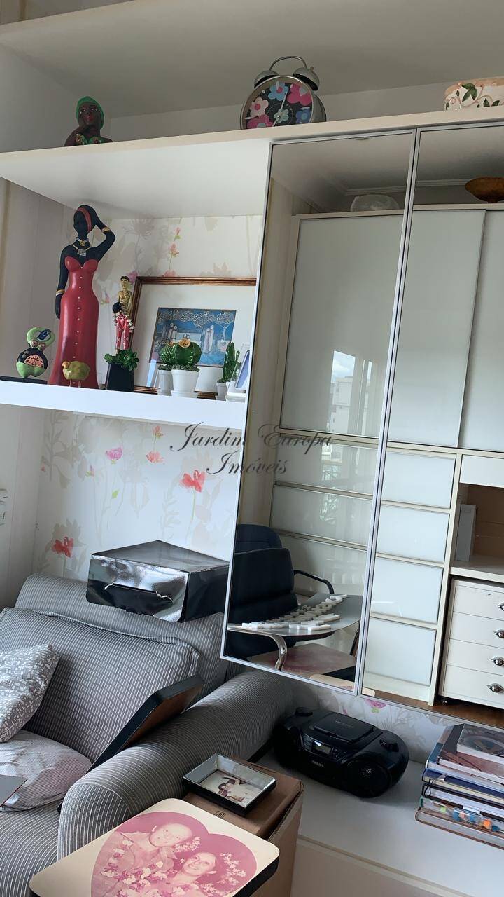 Apartamento à venda com 4 quartos, 450m² - Foto 9