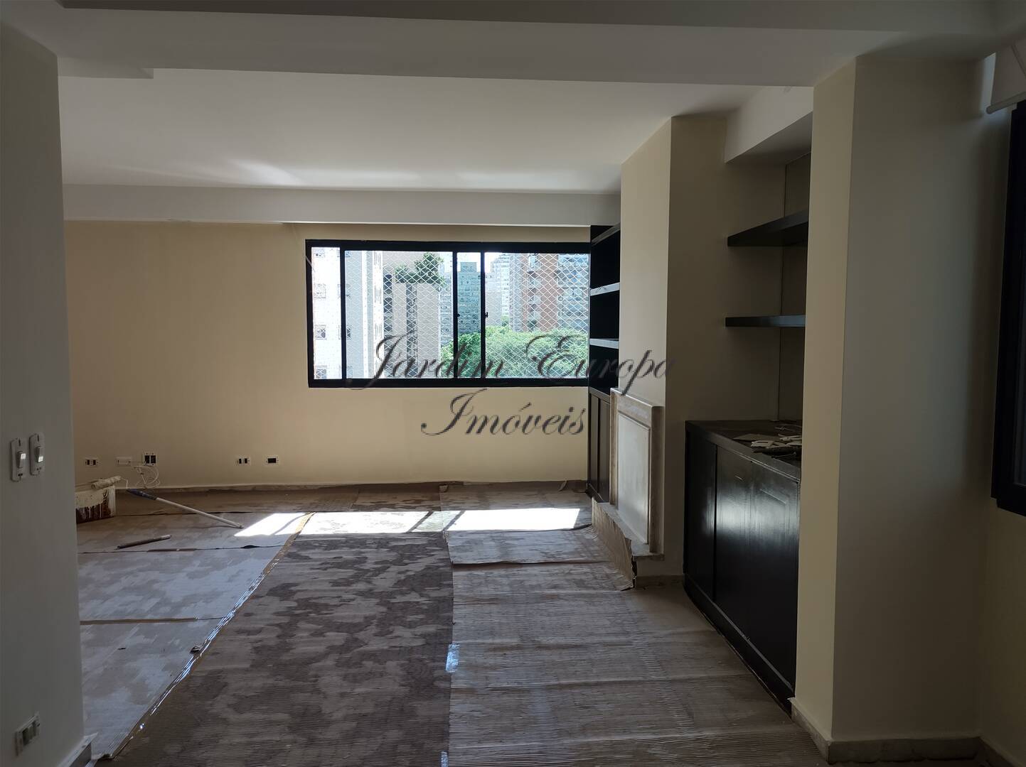 Apartamento à venda e aluguel com 3 quartos, 160m² - Foto 1