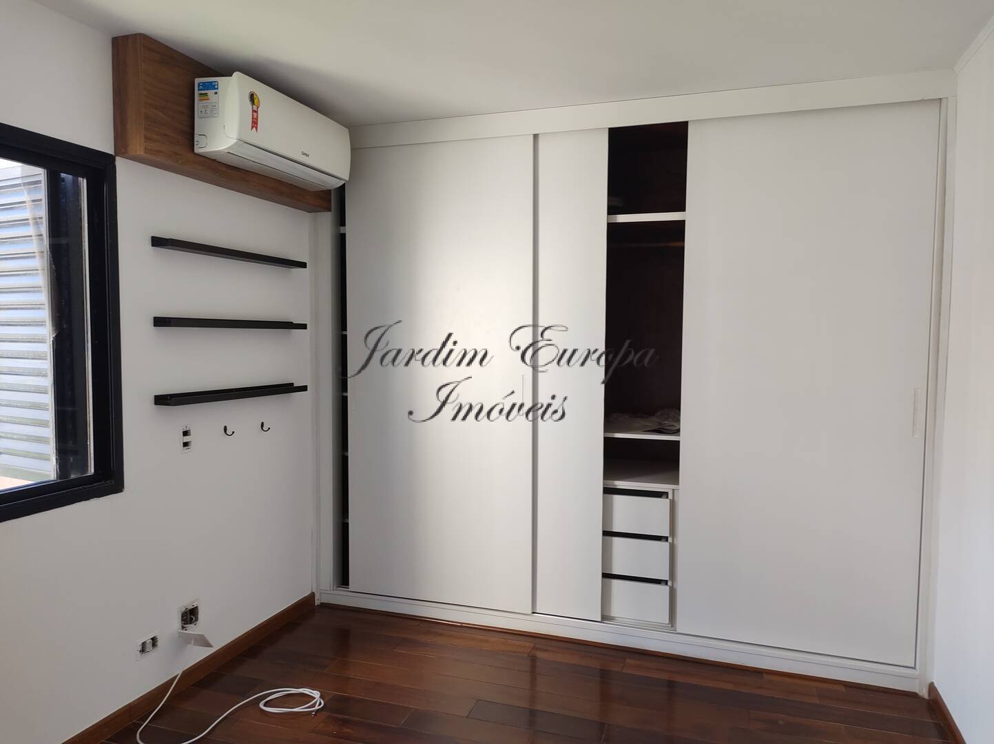 Apartamento à venda e aluguel com 3 quartos, 160m² - Foto 8