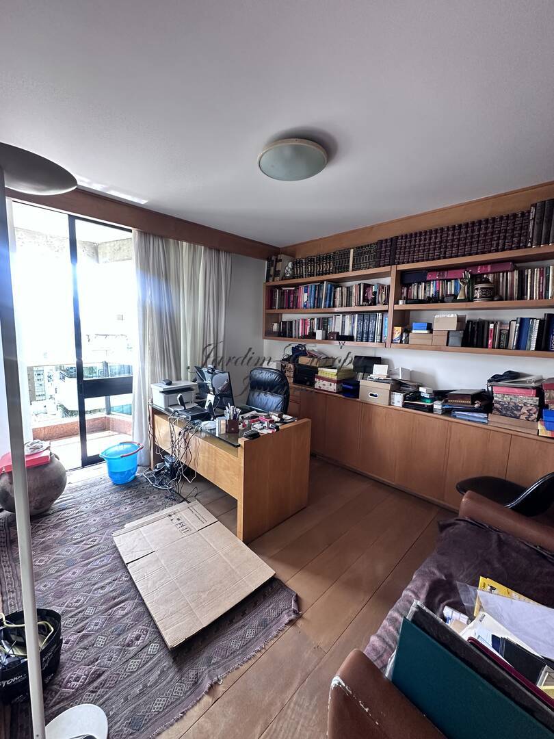 Apartamento à venda com 3 quartos, 280m² - Foto 13