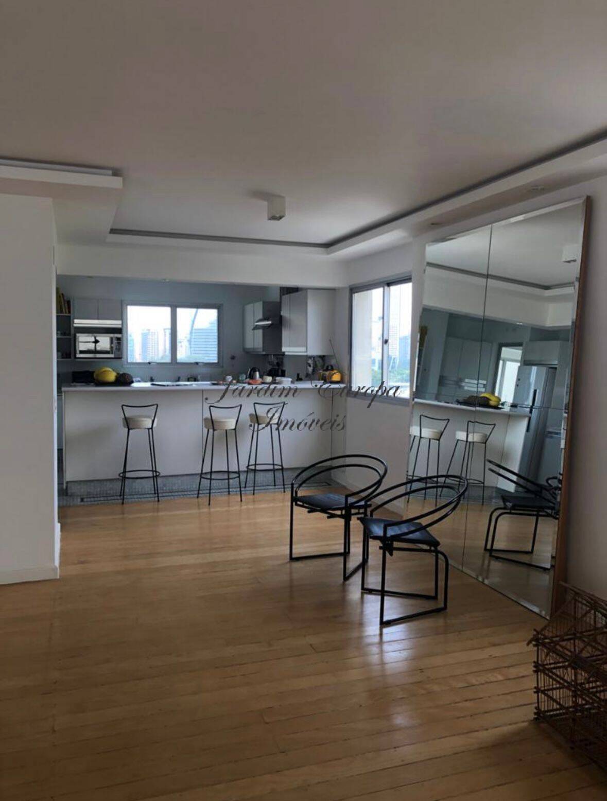 Apartamento à venda com 2 quartos, 191m² - Foto 3