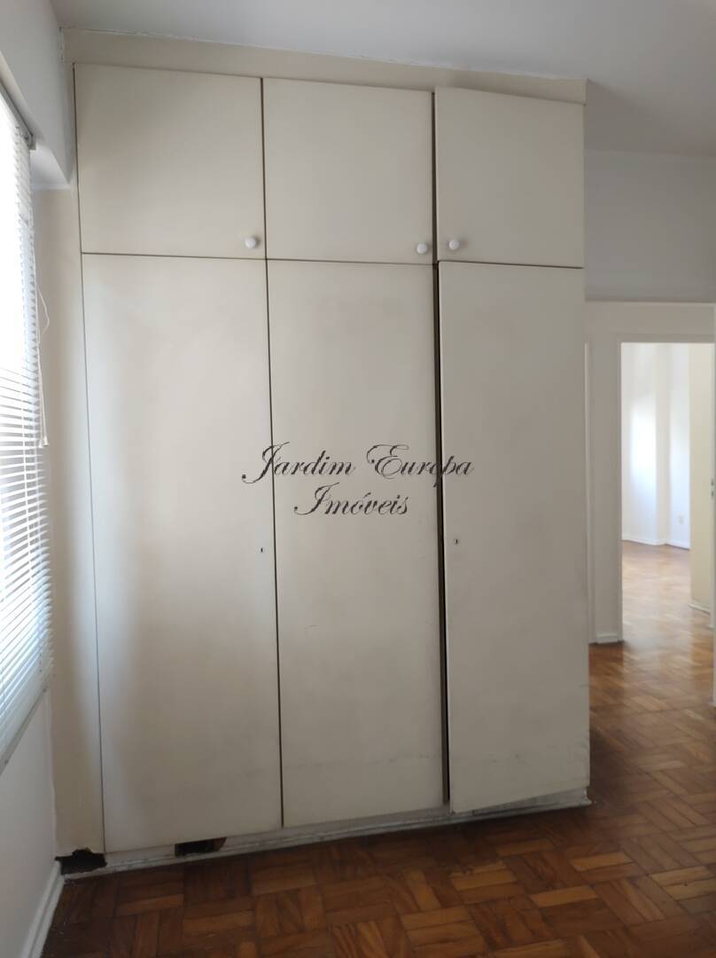 Apartamento à venda com 3 quartos, 124m² - Foto 12