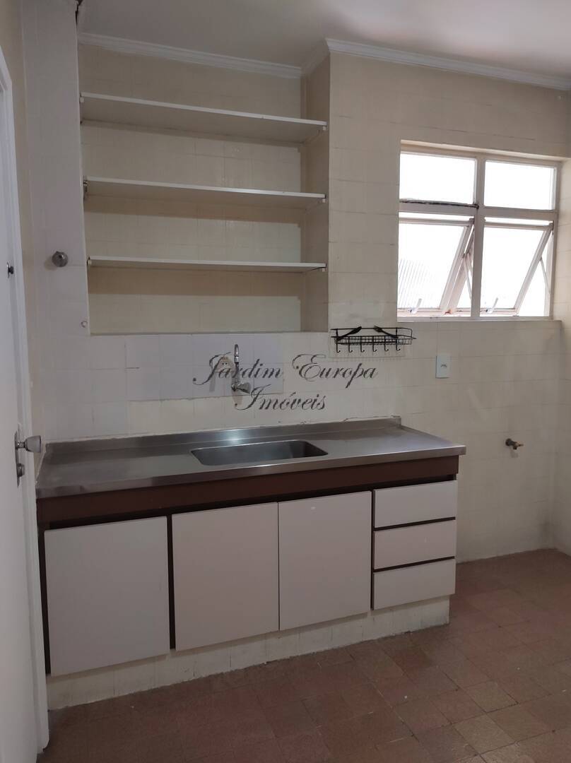 Apartamento à venda com 3 quartos, 124m² - Foto 13