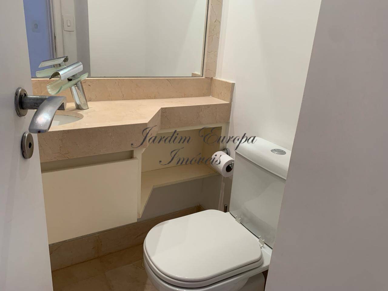 Apartamento para alugar com 3 quartos, 215m² - Foto 21