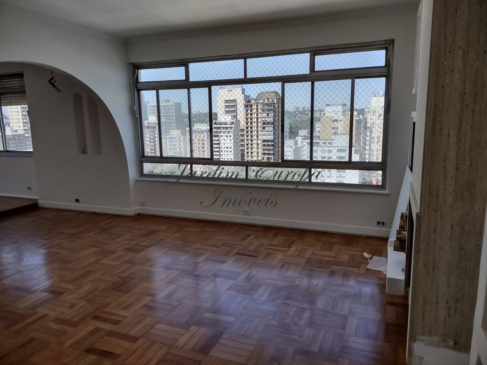 Apartamento para alugar com 2 quartos, 150m² - Foto 5