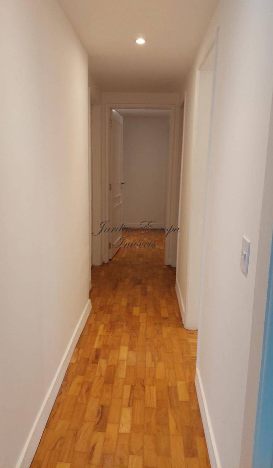 Apartamento para alugar com 2 quartos, 150m² - Foto 8