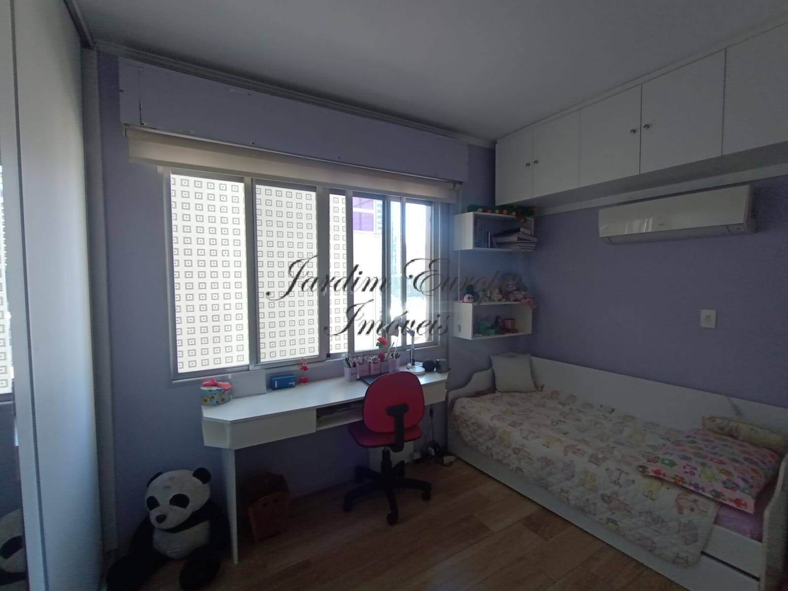 Apartamento à venda com 3 quartos, 142m² - Foto 13