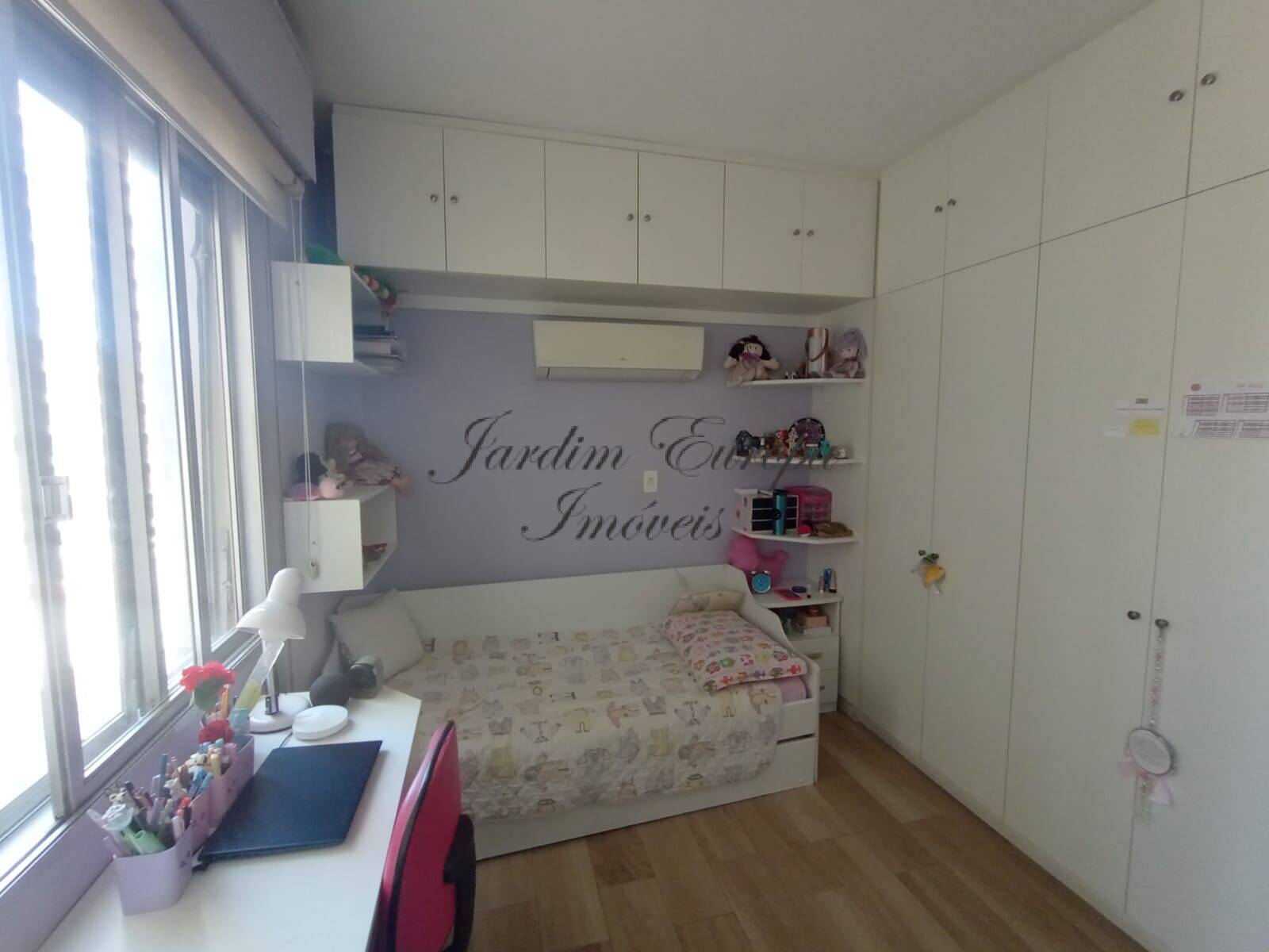 Apartamento à venda com 3 quartos, 142m² - Foto 14