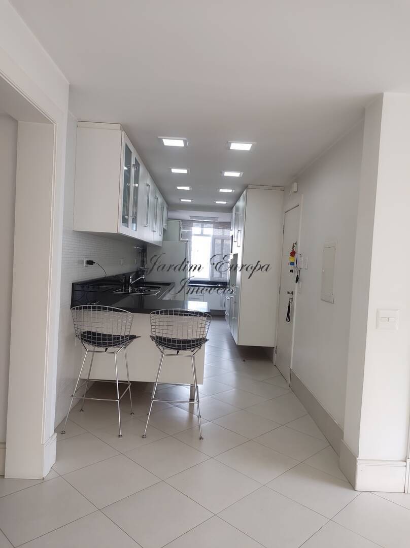 Apartamento à venda e aluguel com 1 quarto, 126m² - Foto 29