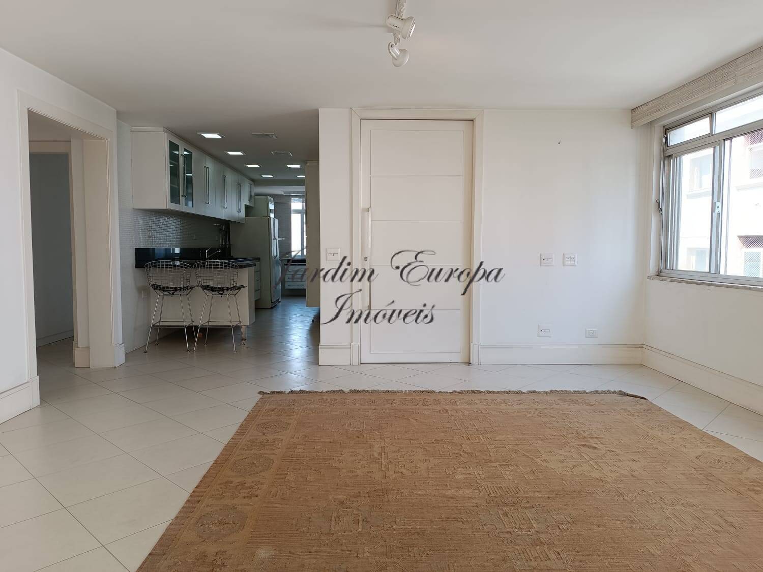 Apartamento à venda e aluguel com 1 quarto, 126m² - Foto 7