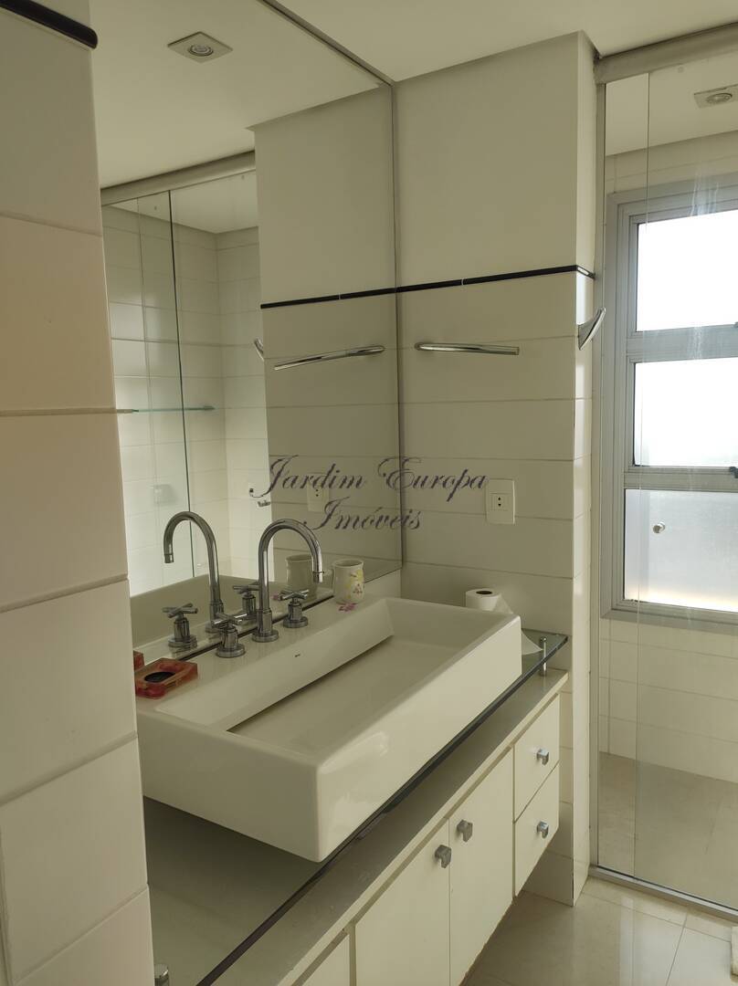 Apartamento à venda e aluguel com 3 quartos, 268m² - Foto 17