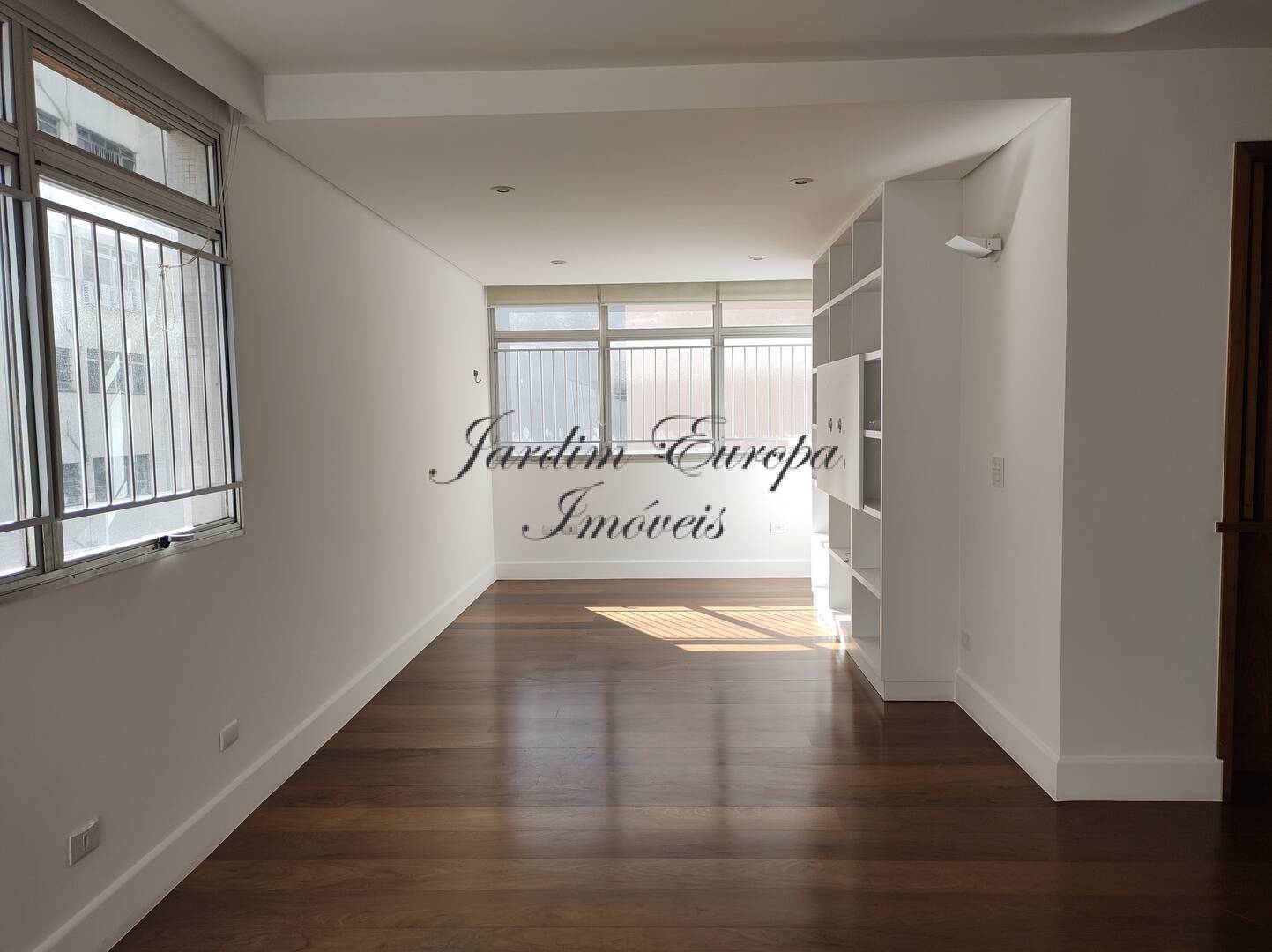 Apartamento à venda e aluguel com 3 quartos, 130m² - Foto 10