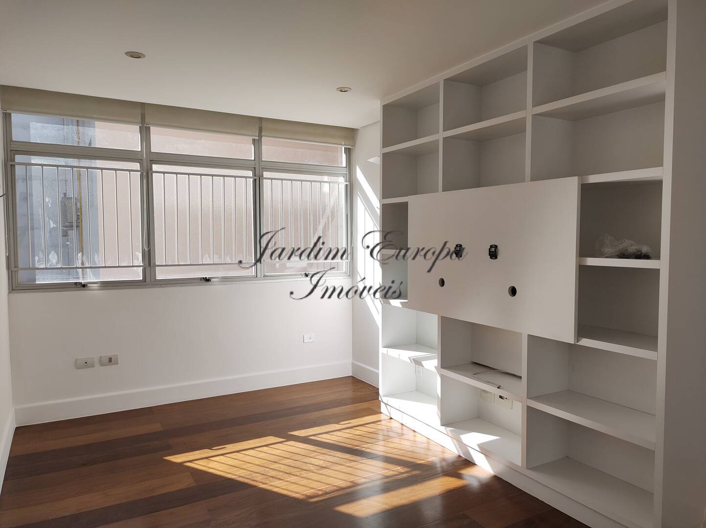 Apartamento à venda e aluguel com 3 quartos, 130m² - Foto 11