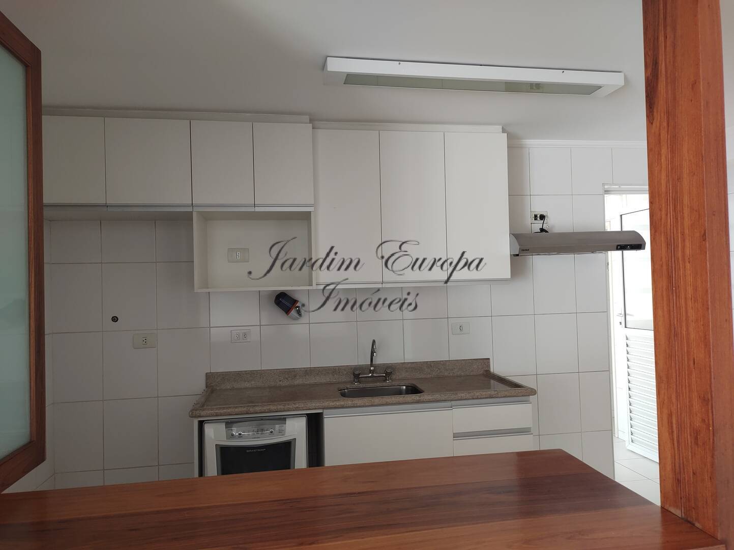 Apartamento à venda e aluguel com 3 quartos, 130m² - Foto 27