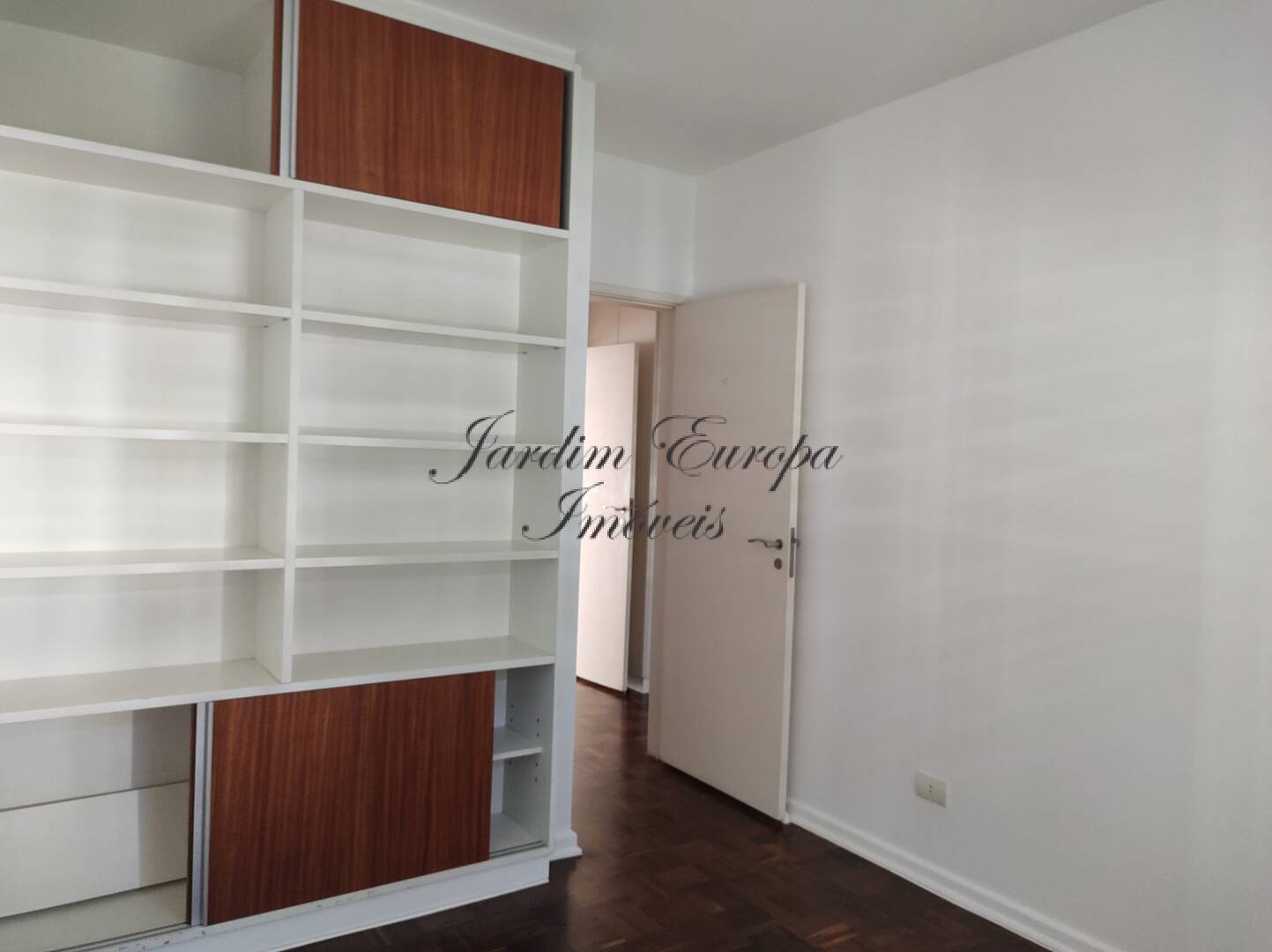 Apartamento à venda e aluguel com 3 quartos, 130m² - Foto 18